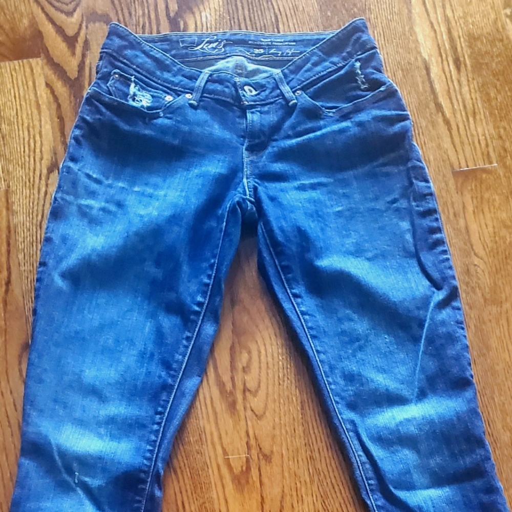 Levis Bold Curve